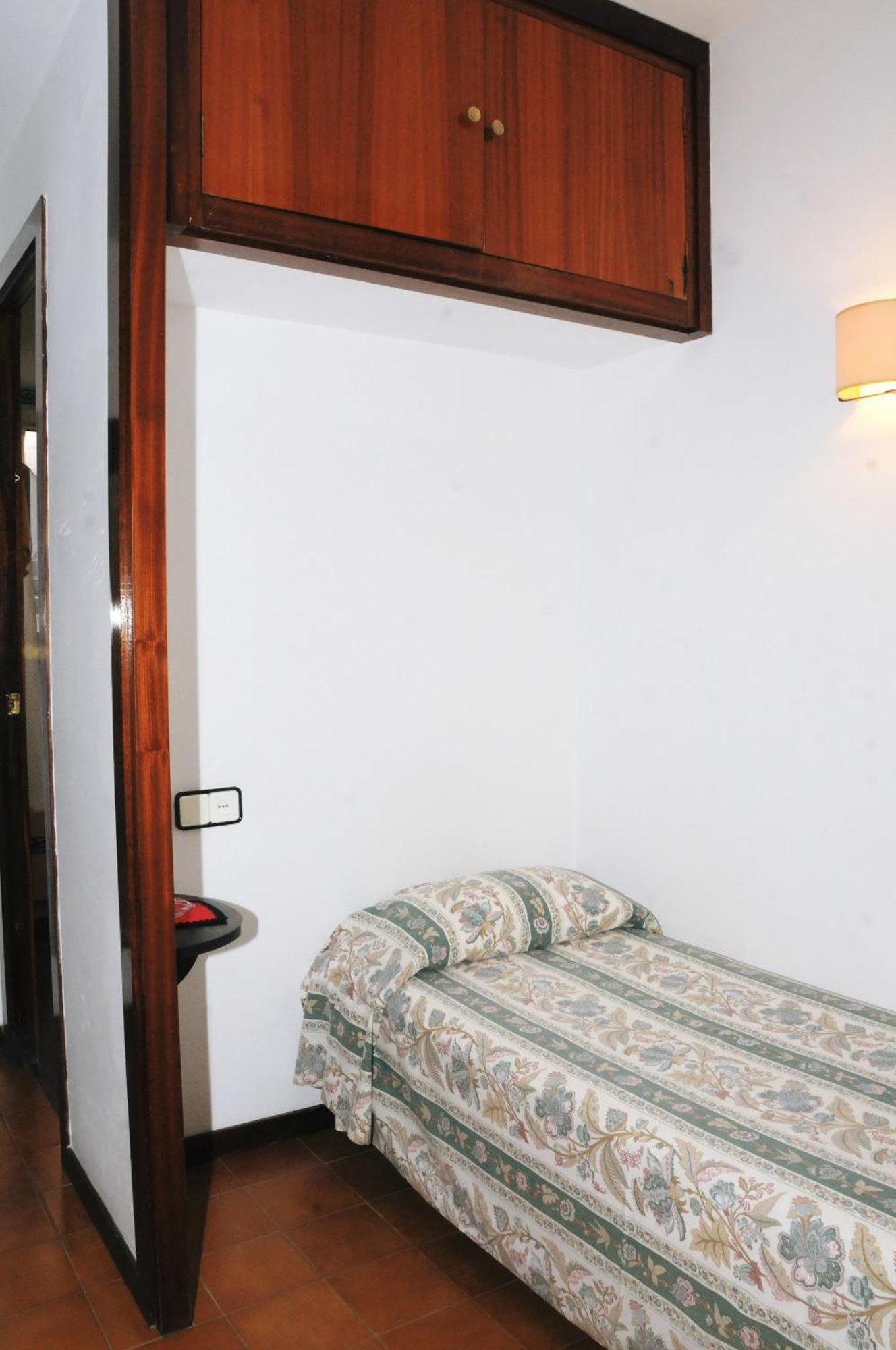 Apartaments Bonaventura 7 Sitges Habitación foto