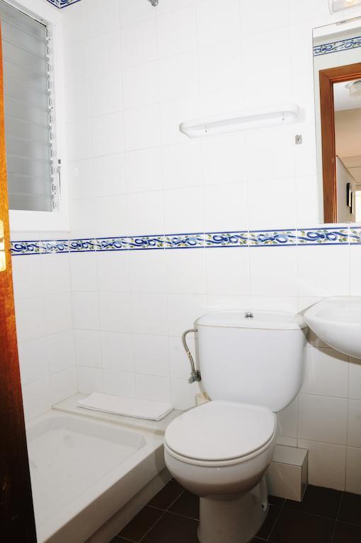 Apartaments Bonaventura 7 Sitges Habitación foto